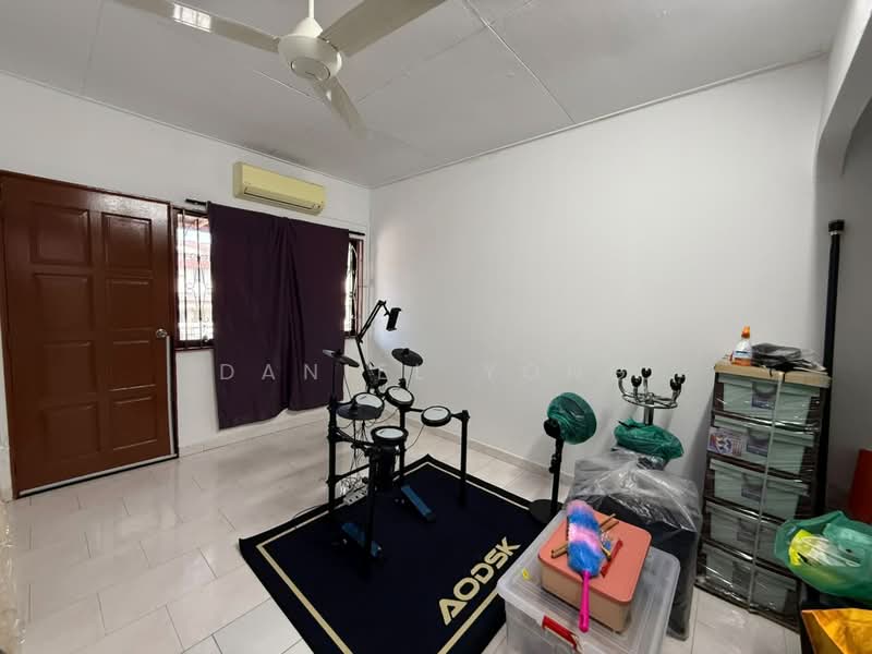 Rumah Teres untuk Dijual di Taman Damai Jaya (Skudai) - Daniel Yong - Interior - PropertyGuru.com.my