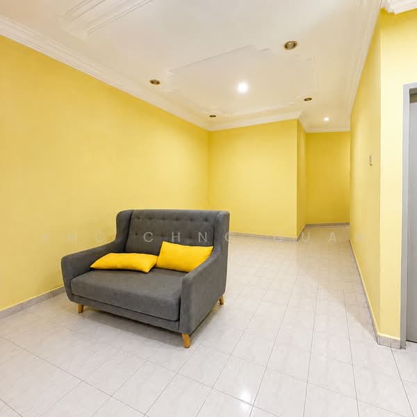 1-storey Terraced House for Sale in Seremban Jaya (Negeri Sembilan) - Kho Chng Guan - Living Room - PropertyGuru.com.my