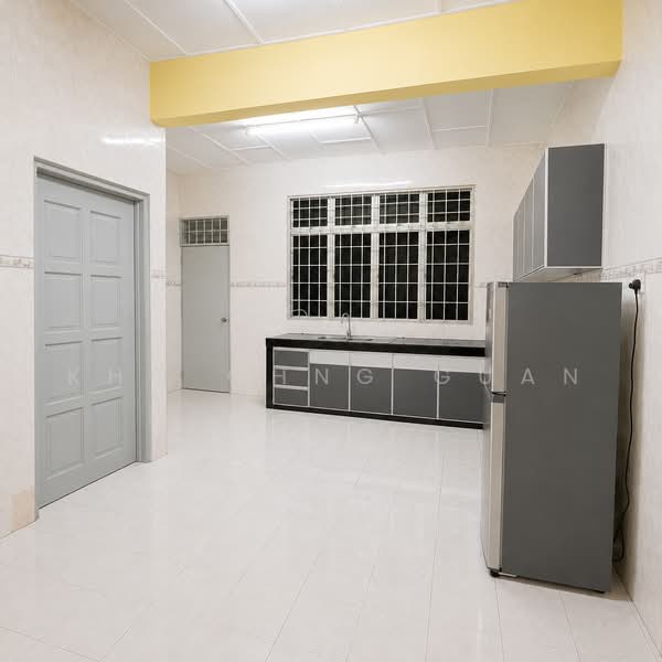 1-storey Terraced House for Sale in Seremban Jaya (Negeri Sembilan) - Kho Chng Guan - Kitchen - PropertyGuru.com.my