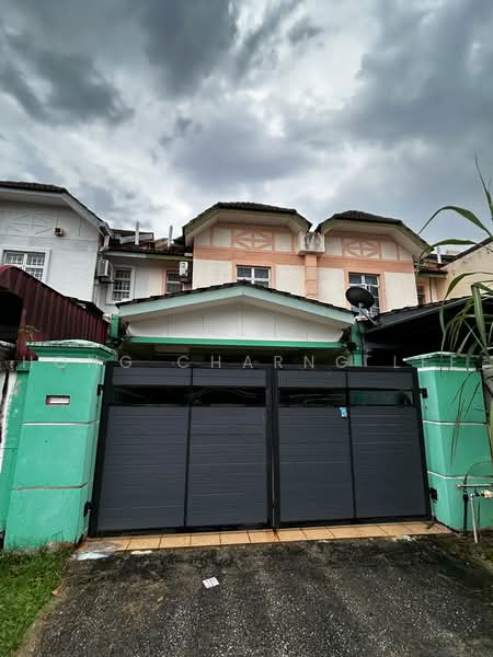 2-storey Terraced House for Rent in Skudai (Johor) - Hong Charng Lee - Exterior - PropertyGuru.com.my