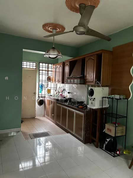 2-storey Terraced House for Rent in Skudai (Johor) - Hong Charng Lee - Kitchen - PropertyGuru.com.my