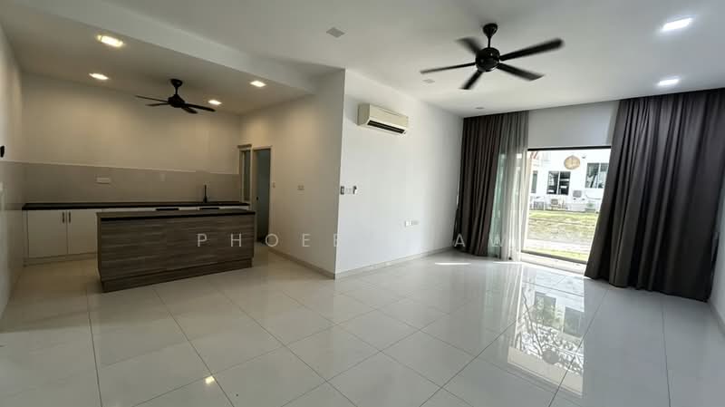 Townhouse for Sale in Sunway Spk (Kuala Lumpur) - Phoebe Law - Kitchen - PropertyGuru.com.my