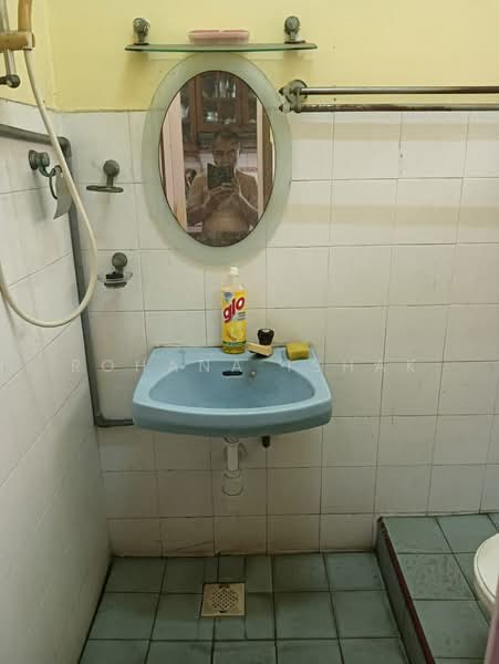 2-storey Terraced House for Sale in Klang (Selangor) - Rohana Ishak - Bathroom - PropertyGuru.com.my