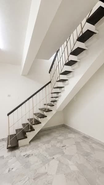 Rumah Berkembar untuk Dijual di Taman Delima (Tebrau) - Kelvin Lei - Interior - PropertyGuru.com.my