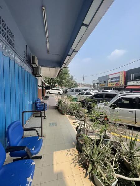Kedai untuk Dijual di Kelana Jaya (Petaling Jaya) - MckayC TEH - Exterior - PropertyGuru.com.my