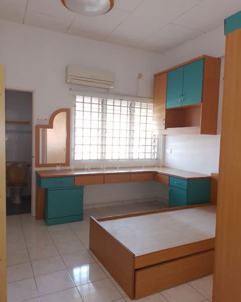 Rumah Teres 2-Tingkat untuk Disewa di Kubang Buaya (Kuantan) - Kenny Loo - Bedroom - PropertyGuru.com.my