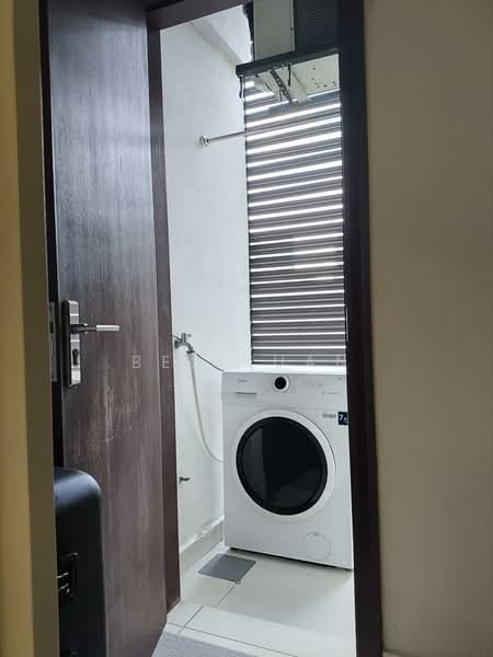 Service Residence for Sale at Cliveden @ Plaza Damas 3 - Bee Kuan - Interior - PropertyGuru.com.my