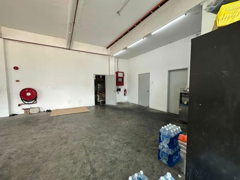 Detached Factory for Sale in Taman Perindustrian Puchong (Puchong) - Peter Liew - Interior - PropertyGuru.com.my