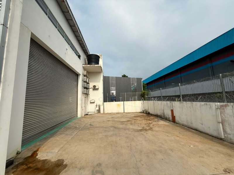 Kilang Berkembar untuk Dijual di Bangi (Selangor) - Eric Tham - Exterior - PropertyGuru.com.my