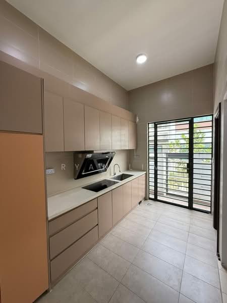 2-storey Terraced House for Rent in Iskandar Puteri (Nusajaya) (Johor) - Ryan Lim - Kitchen - PropertyGuru.com.my