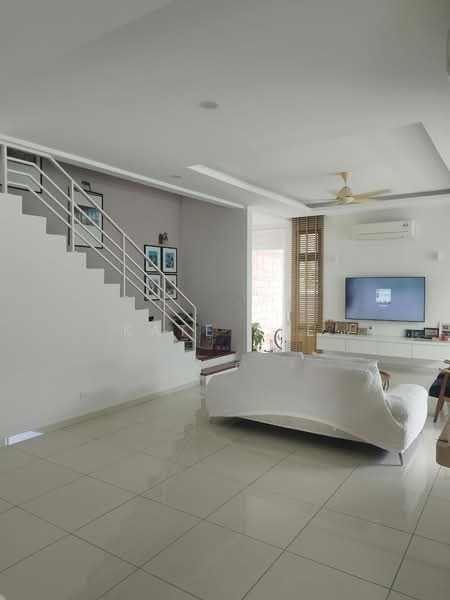 Cluster House for Rent in Eco Botanic (Iskandar Puteri (Nusajaya)) - Kate Tee - Living Room - PropertyGuru.com.my