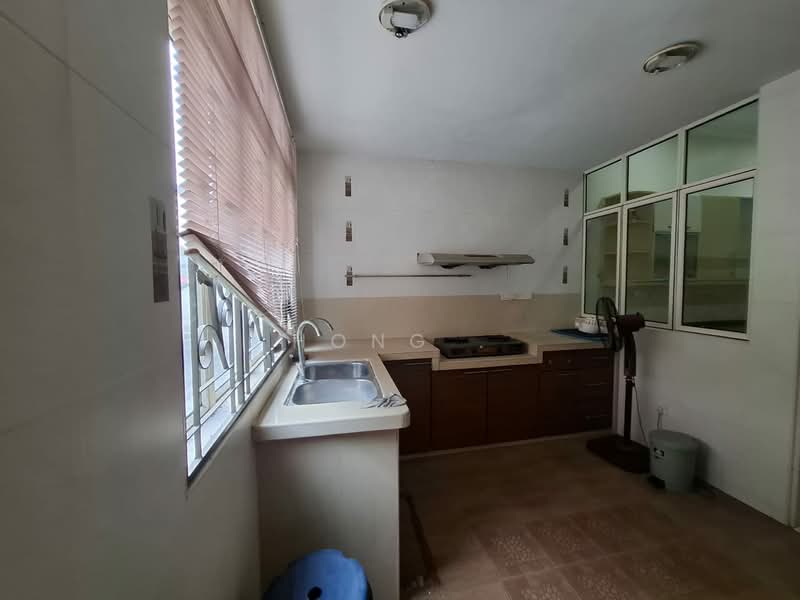 Rumah Teres 2 Tingkat untuk Dijual di Desa Ria (Sungai Ara) - Hong . - Kitchen - PropertyGuru.com.my