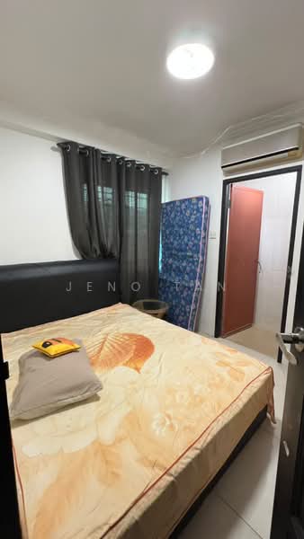 Semi-Detached House for Rent in Kuching (Sarawak) - Jeno Tan - Bedroom - PropertyGuru.com.my