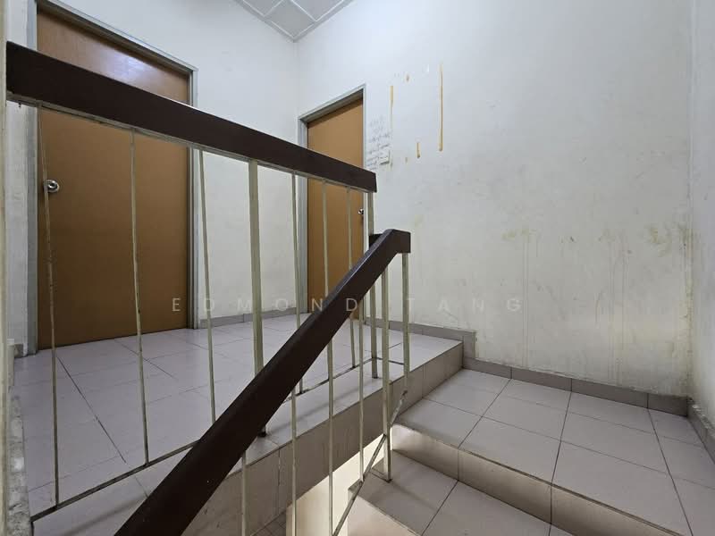 Rumah Teres 2 Tingkat untuk Dijual di Permas Jaya (Johor Bahru) - Edmond Tang - Corridor - PropertyGuru.com.my
