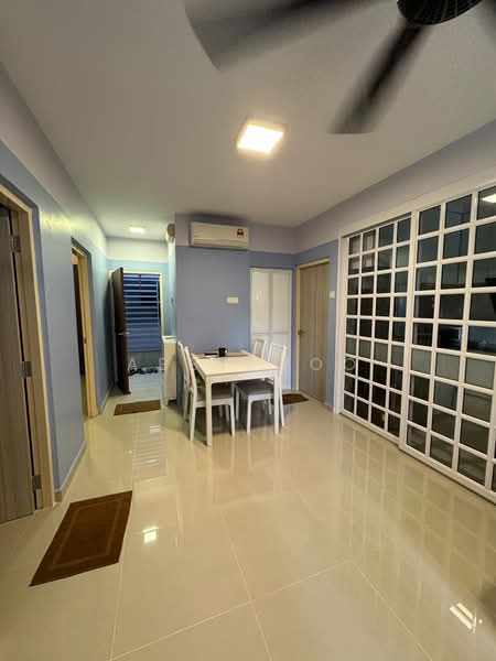 Flat for Rent at Selasih Court - Abby Woo - Dining Room - PropertyGuru.com.my