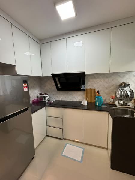 Flat for Rent at Selasih Court - Abby Woo - Kitchen - PropertyGuru.com.my