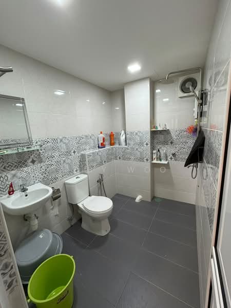 Flat for Rent at Selasih Court - Abby Woo - Bathroom - PropertyGuru.com.my