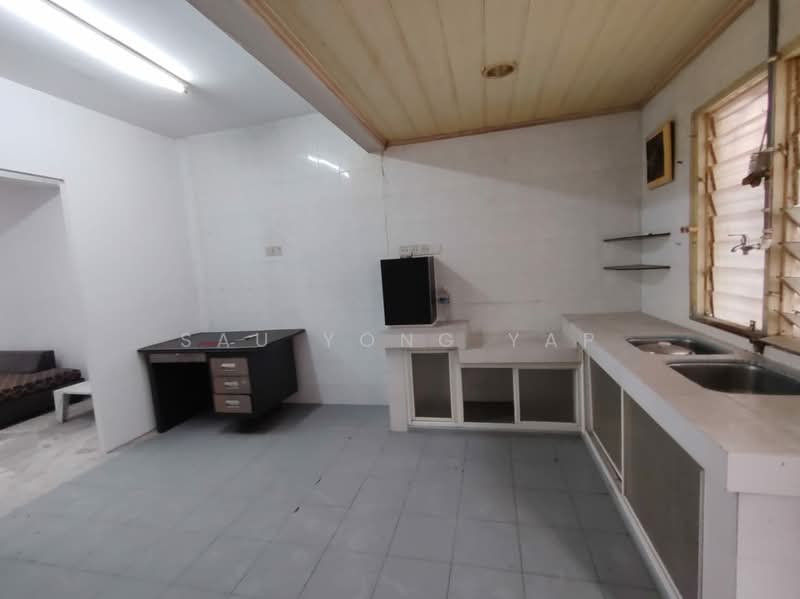 Rumah Teres 2 Tingkat untuk Dijual di BANDAR PUCHONG JAYA (Puchong) - sau yong yap - Kitchen - PropertyGuru.com.my