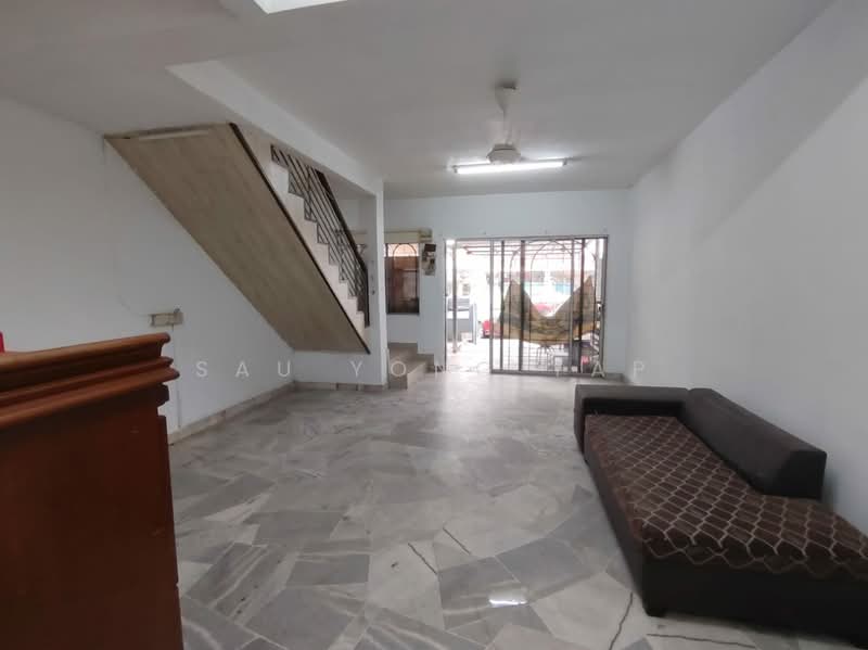 Rumah Teres 2 Tingkat untuk Dijual di BANDAR PUCHONG JAYA (Puchong) - sau yong yap - Living Room - PropertyGuru.com.my