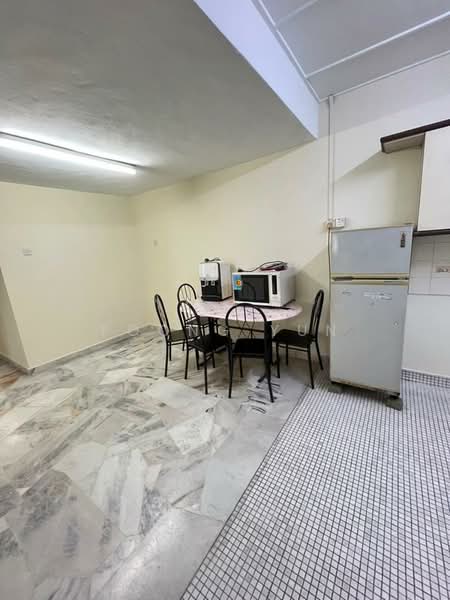 Rumah Teres 1-Tingkat untuk Disewa di Kepong (Kuala Lumpur) - Foong Yun - Dining Room - PropertyGuru.com.my