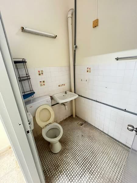 Rumah Teres 1-Tingkat untuk Disewa di Kepong (Kuala Lumpur) - Foong Yun - Bathroom - PropertyGuru.com.my