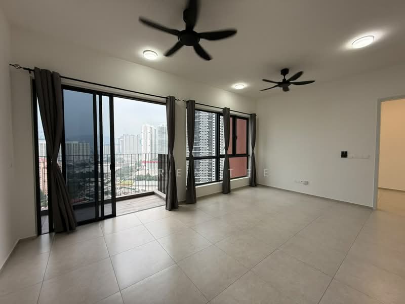 Condominium for Rent at EdgeWood Residences @ SkySanctuary - Diren Tee - Living Room - PropertyGuru.com.my