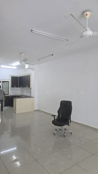 3-storey Terraced House for Rent in Shah Alam (Selangor) - Clement Yew - Kitchen - PropertyGuru.com.my