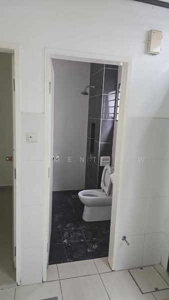 3-storey Terraced House for Rent in Shah Alam (Selangor) - Clement Yew - Bathroom - PropertyGuru.com.my