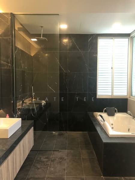 Bungalow House untuk Dijual di East Ledang (Iskandar Puteri (Nusajaya)) - Kate Tee - Bathroom - PropertyGuru.com.my