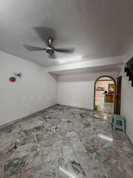 2-storey Terraced House for Sale in Taman Jaya Baru (Cheras) - Spencer Toh - Living Room - PropertyGuru.com.my