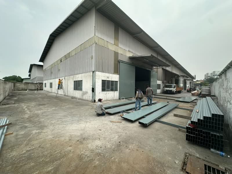 Warehouse for Rent in Sungai Buloh (Selangor) - CW Kong - Exterior - PropertyGuru.com.my
