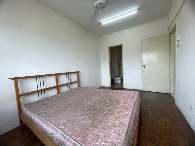 Pangsapuri untuk Disewa di Arena Green - Kelvin Tham - Bedroom - PropertyGuru.com.my