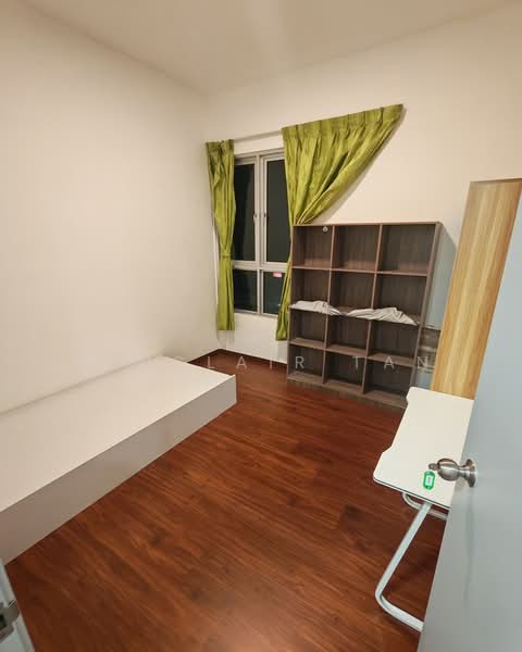 Kediaman Servis untuk Dijual di Gaya Resort Homes - Sinclair Tan - Bedroom - PropertyGuru.com.my