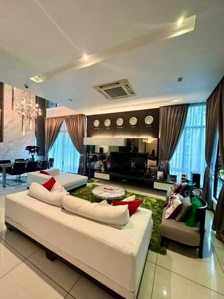 Rumah Berkembar untuk Dijual di Johor Bahru (Johor) - Zephyr Khoo - Living Room - PropertyGuru.com.my