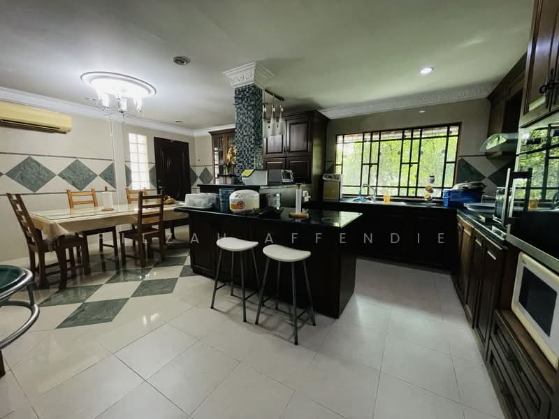 2-storey Terraced House for Sale in TTDI Jaya (Shah Alam) - Filzah Affendie - Kitchen - PropertyGuru.com.my