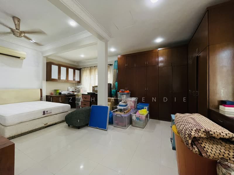 2-storey Terraced House for Sale in TTDI Jaya (Shah Alam) - Filzah Affendie - Bedroom - PropertyGuru.com.my