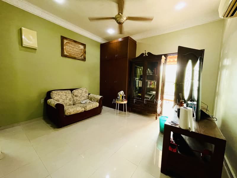 2-storey Terraced House for Sale in TTDI Jaya (Shah Alam) - Filzah Affendie - Family Hall - PropertyGuru.com.my