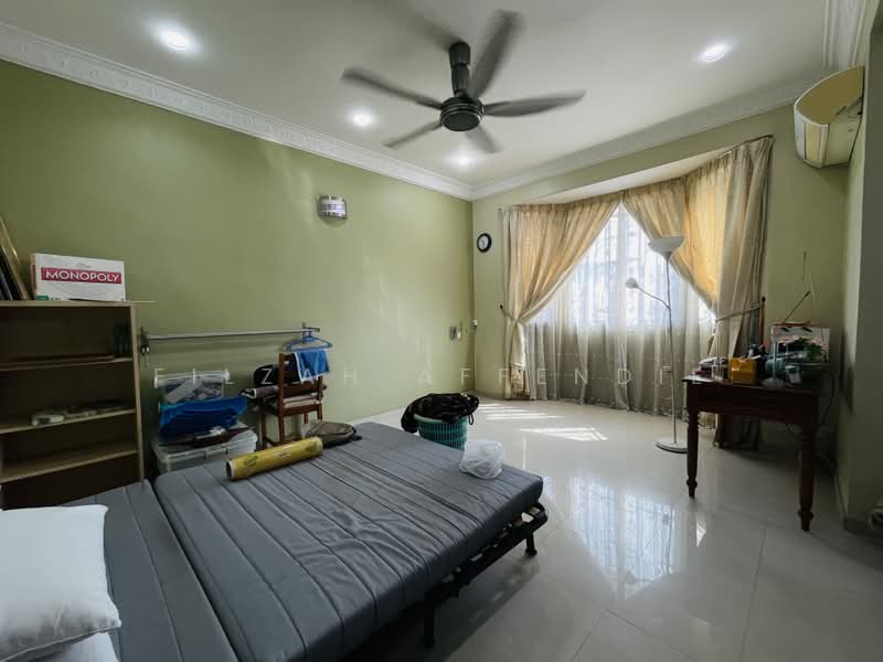 2-storey Terraced House for Sale in TTDI Jaya (Shah Alam) - Filzah Affendie - Bedroom - PropertyGuru.com.my
