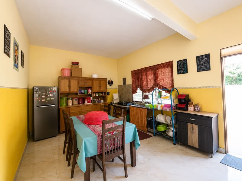 Rumah Teres 2 Tingkat untuk Dijual di Taman Tasek Damai (Ipoh) - Steven . - Kitchen - PropertyGuru.com.my