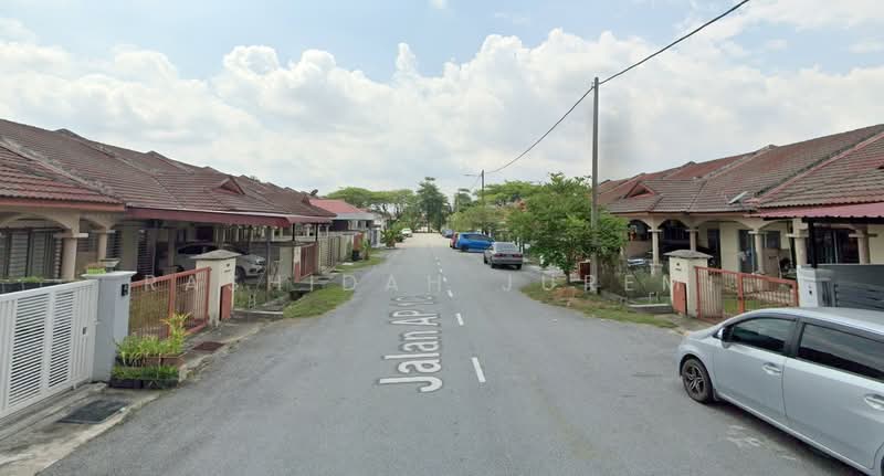Rumah Teres 2 Tingkat untuk Dijual di Alam Perdana (Puncak Alam) - Rashidah Juremi - Exterior - PropertyGuru.com.my