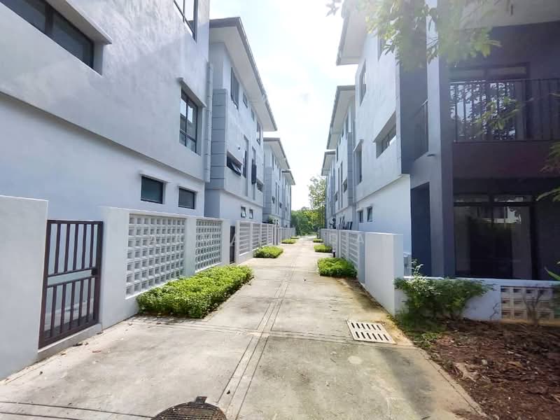 Terraced House for Sale in Cyberjaya (Selangor) - Akmal Adam - Exterior - PropertyGuru.com.my