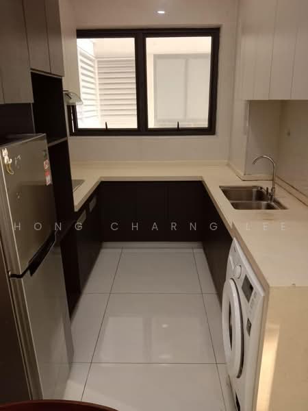 Kondominium untuk Disewa di Royal Strand @ Country Garden Danga Bay - Hong Charng Lee - Kitchen - PropertyGuru.com.my