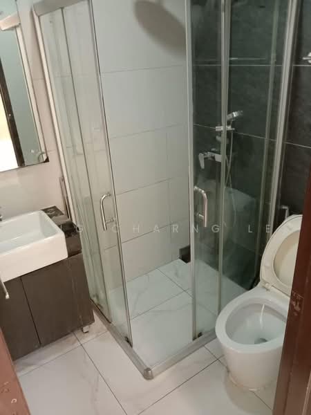 Kondominium untuk Disewa di Royal Strand @ Country Garden Danga Bay - Hong Charng Lee - Bathroom - PropertyGuru.com.my
