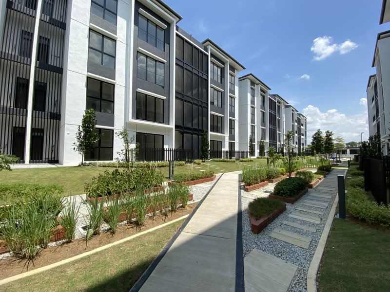 Townhouse for Sale in Setia Alam (Selangor) - Clement Yew - Exterior - PropertyGuru.com.my