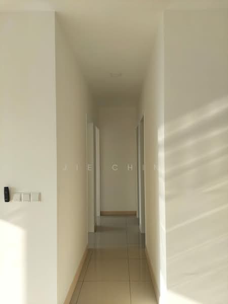 Service Residence for Sale at Aster Green - Jie Chin - Corridor - PropertyGuru.com.my