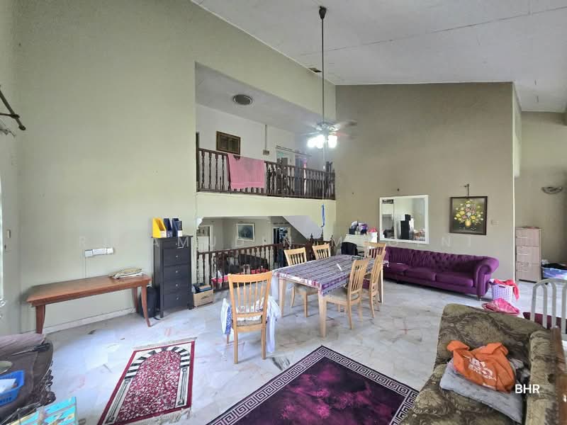 Rumah Banglo untuk Dijual di Bandar Baru Bangi (Selangor) - Rizamudin Mugeni - Living Room - PropertyGuru.com.my