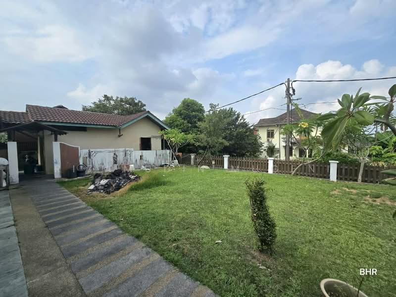 Rumah Banglo untuk Dijual di Bandar Baru Bangi (Selangor) - Rizamudin Mugeni - Exterior - PropertyGuru.com.my