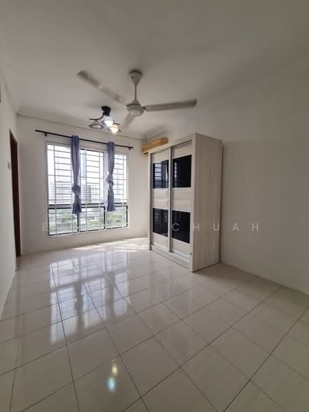 Kondominium untuk Dijual di Serina Bay - Eugene Chuah - PropertyGuru.com.my