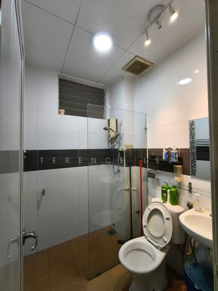 1-storey Terraced House for Sale in Bukit Raja (Selangor) - Terence Lee - Bathroom - PropertyGuru.com.my