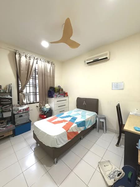 Rumah Teres 1-Tingkat untuk Dijual di Taman Seri Austin (Tebrau) - Christina Ang - Bedroom - PropertyGuru.com.my